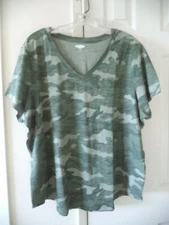 Must Have! Old Navy Olive Army Green Camouflage Slub V-Neck T-shirt 1X 14 16 XL