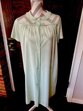 Vintage Lorraine Nightgown Women s Medium Button Front House Coat Green Lace