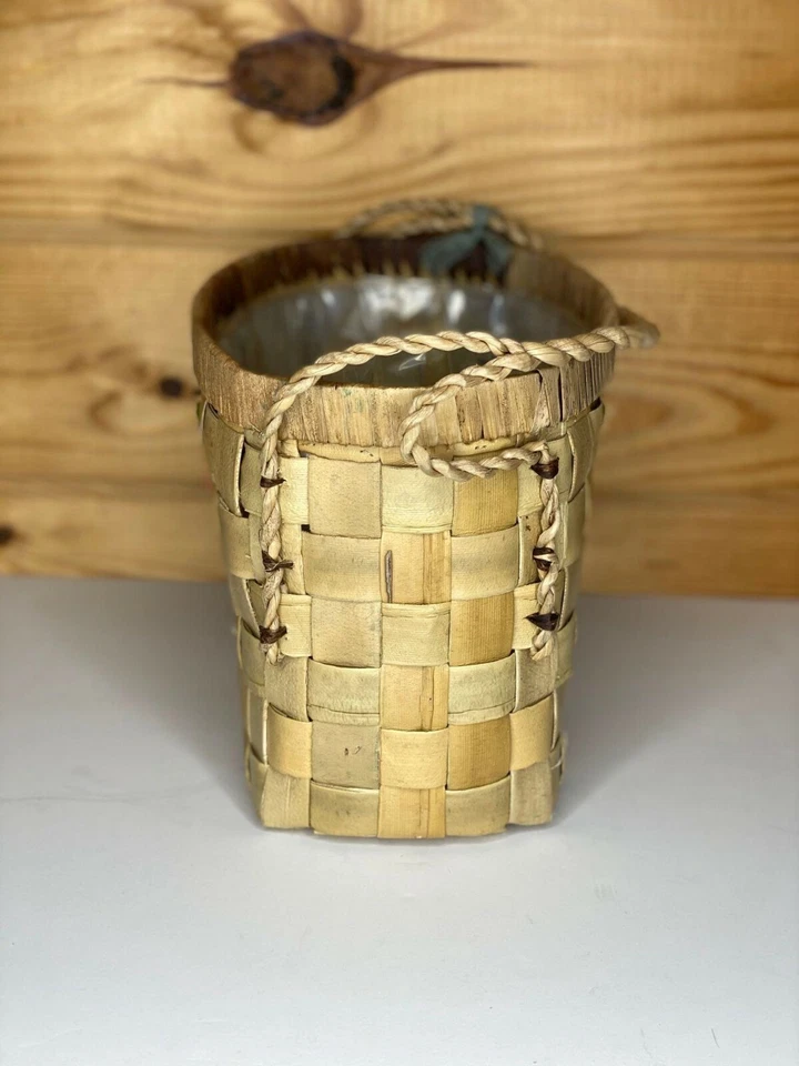 VTG Rope Handle Basket w-Hand Stitched Bells - 14" Tall/ Home Decor - Image 3 of 4