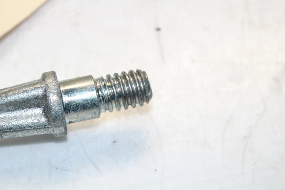 02-08 E66 E65 BMW 745I 745LI 750I 750LI 760I 760LI GANCHO DE REMOLQUE DE EMERGENCIA Y2411 Foto 4 de 4