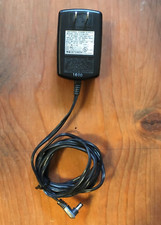 DVE DSA-0151A-05 A AC Power Supply Adapter Charger Cord Output 5V 2.4A