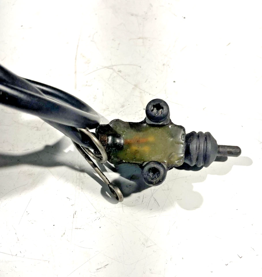 Interruptor de pie lateral Triumph TT600 TT 600 2000 - 2003 Foto 3 de 4