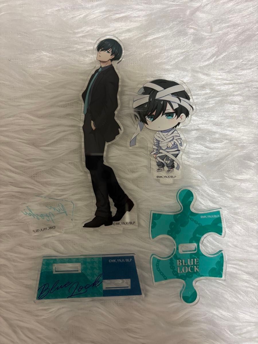 Blue Lock Itoshi Rin Acrylic Stand Set | eBay