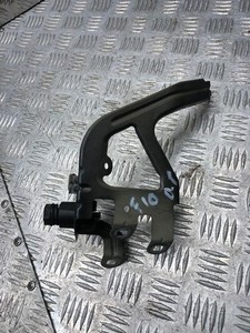 BMW 5 F10 Kotflügelhalter vorne rechts 51767183752 7183752 2.00 Diesel 33816710