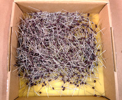 V33MA1B Littlefuse Axial Varistor 3mm ROHS / Lead Free (1000 Pcs.)