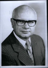 1975 Press Photo Stuart M. Reed, American Motors Corp. - DFPD20573