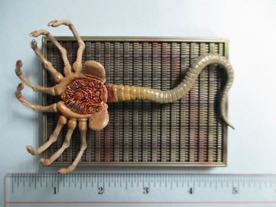 ALIEN FACE HUGGER 1:1 PVCモデル当時物デッドストック ALIEN FACE HUGGER 1:1 PVCモデル当時物デッドストック - メルカリ