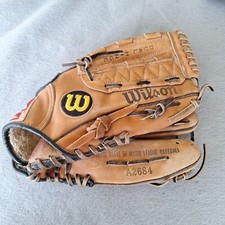 Wilson A2684 Official Glove of Major League Baseball Dual Hinge Power Snap RHT