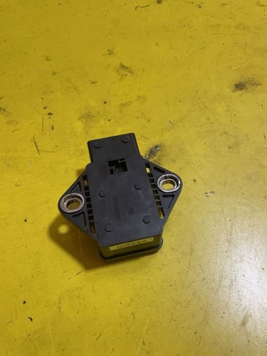 Mercedes-Benz E W211 2003 ESP acceleration yaw rate sensor 0265005246 NIC432 - Picture 3 of 3