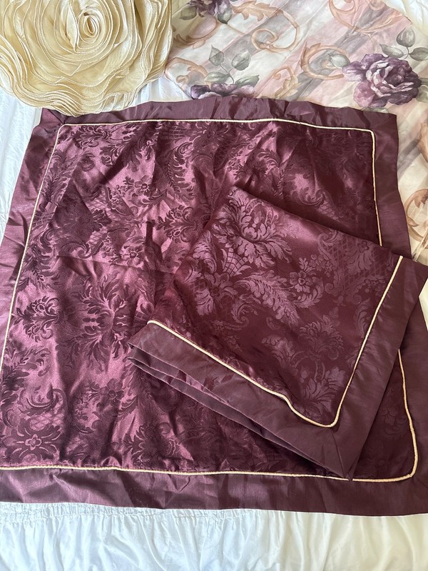 Accent Square Amethyst  Pillow covers, match Croscill Chambord Cassis