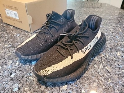 Size 10 - adidas Yeezy Boost 350 V2 Low Oreo . Used