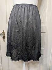 Vintage Vanity Fair Nylon Half Slip Black Lace Women's USA Small 796 