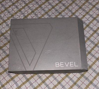 Bevel Men's Complete Shaving Starter Kit Double Edge Safety Razor, Alcohol-Free