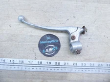 1969 Yamaha R3 Grand Prix 350 Y11718) front left clutch lever and perch 