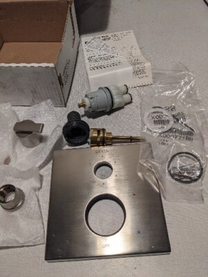 #ad Delta T24967 Ara 14 Series Pressure Balanced Valve Trim Brilliance StainlessREAD $159.99