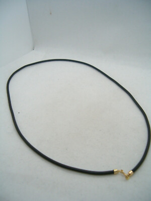 Collane Collana in caucciù Oro 18 Carati Lunghezza: 50 cm Chiusura: Anello a molla 0g