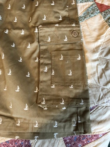 NEW MENS BROOKLYN XPRESS KHAKI BEIGE SHORTS WHITE SAIL BOATS BELT NWT $45. SZ 32 - Picture 6 of 9