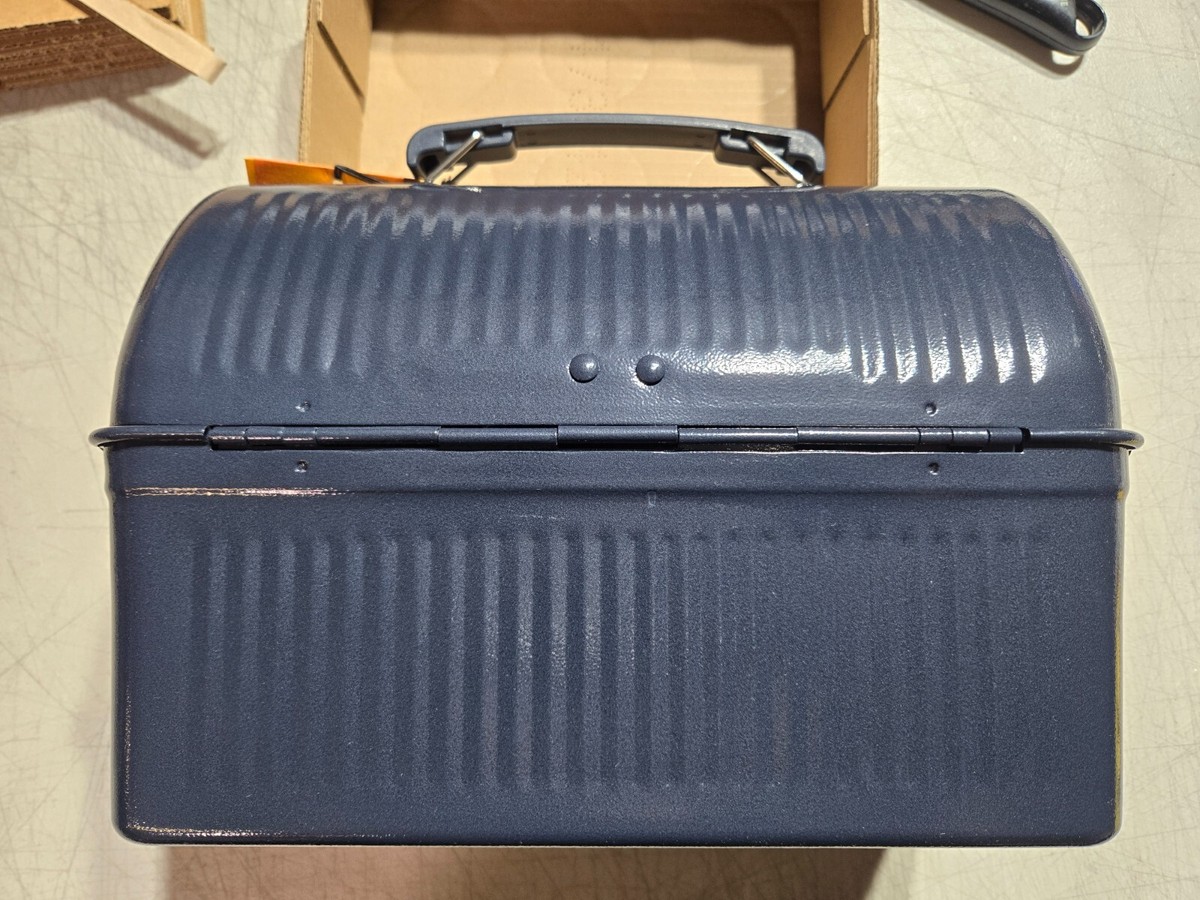 Stanley Classic Steel Lunch Box 10qt Navy New but Visible