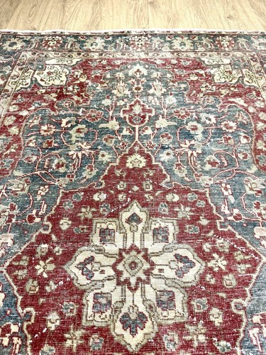 4x6 Burgundy Oriental Vintage Turkish Rug, Handmade Wool Area Rug, Floral Carpet - Picture 9 of 10