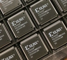 XILINX XC4008-5PQ160C IC FPGA 112 I/O 160QFP NEW