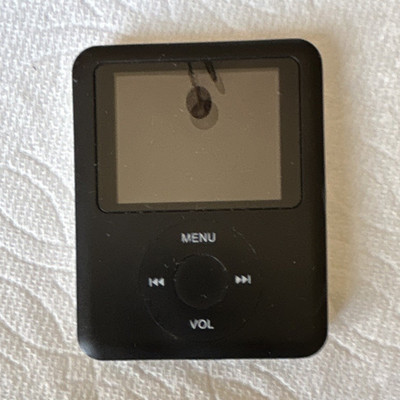 Apple iPod Nano 1st Gen 4GB Black MP3 Player USB Headphone Jack