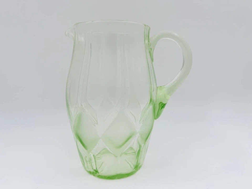 Uranium Glass Jug Green Faceted Romb Matte Diamond Fields 19 cm Height Base 9 cm - Image 2 of 4