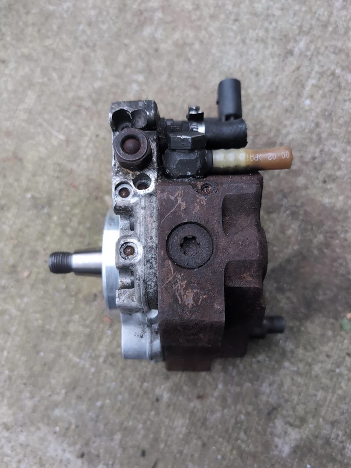 BMW E90 335d E70 X5 Diesel M57N2 High Pressure Fuel Pump Diesel Injector OEM R70 - Image 2 of 4
