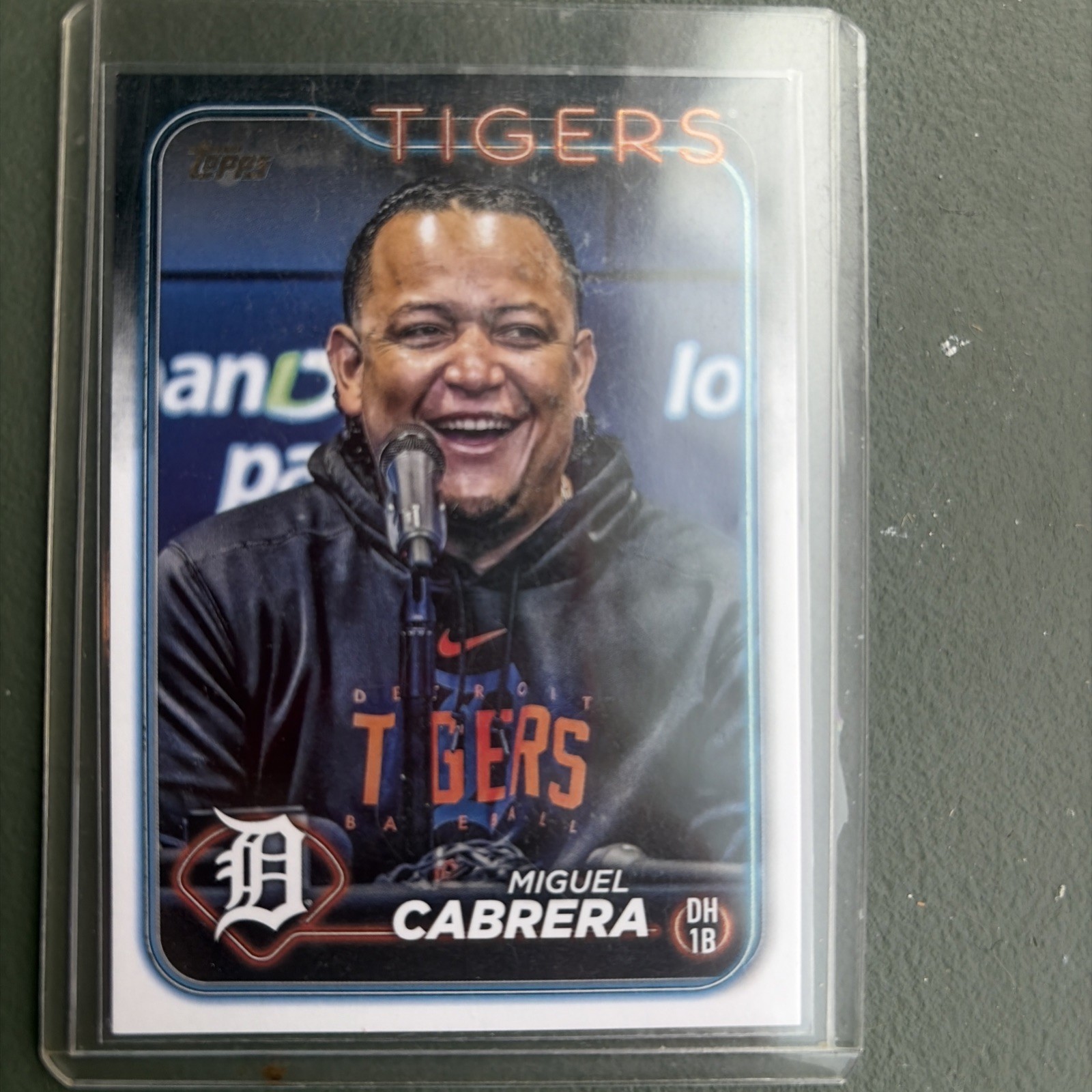 2024 Topps Series 1 Miguel Cabrera #201 Golden Mirror SSP Detroit Tigers