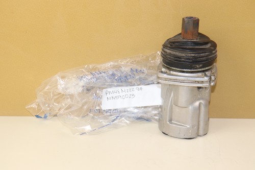 Gehl Joystick Pilot Valve PV48M2229A MN590023 USED