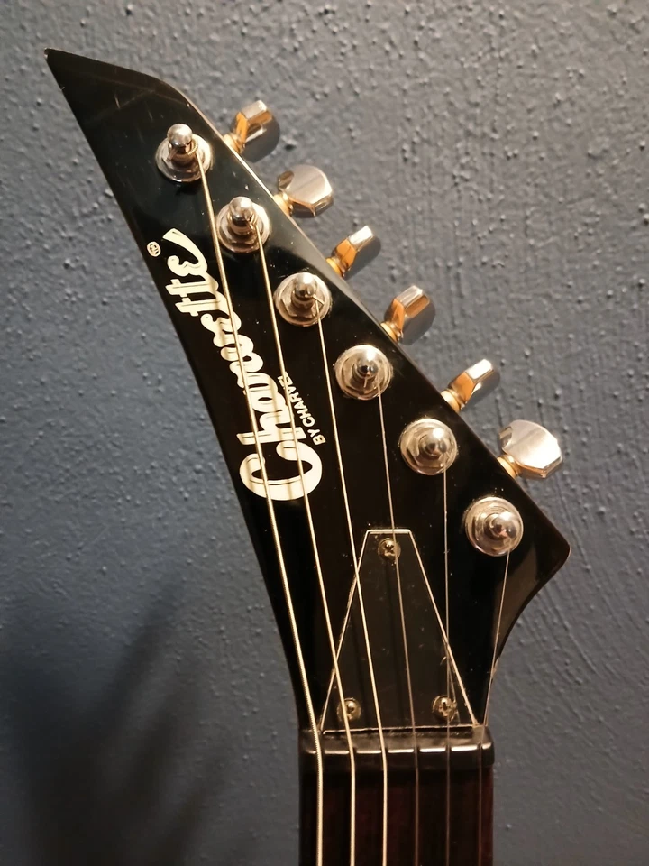 Charvette By Charvel 200 Guitar Jackson, 1990s Super Strat White,W/Padded Bag - Image 4 of 4