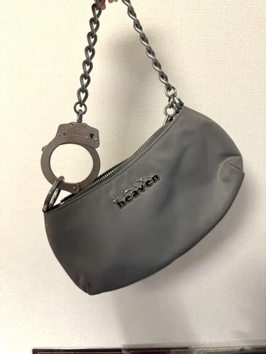 Heaven by Marc Jacobs Silber Handschellen Kette Tasche Grau Handtasche Reißverschluss Gebraucht - Bild 9 von 12