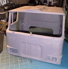1/14 Mack F700 Resin Cab & Interior