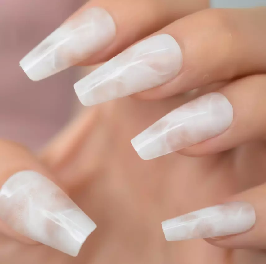 White marble nails deals