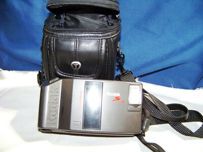 Vintage KODAK S SERIES S400SL 35mm Autofocus w/Case Untested