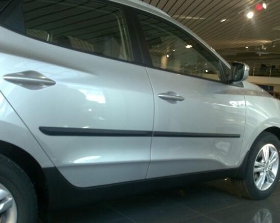 HYUNDAI Ix35 09-15 - Premium SCHUTZLEISTEN SEITENSCHUTZLEISTEN Zierleisten 161540921783