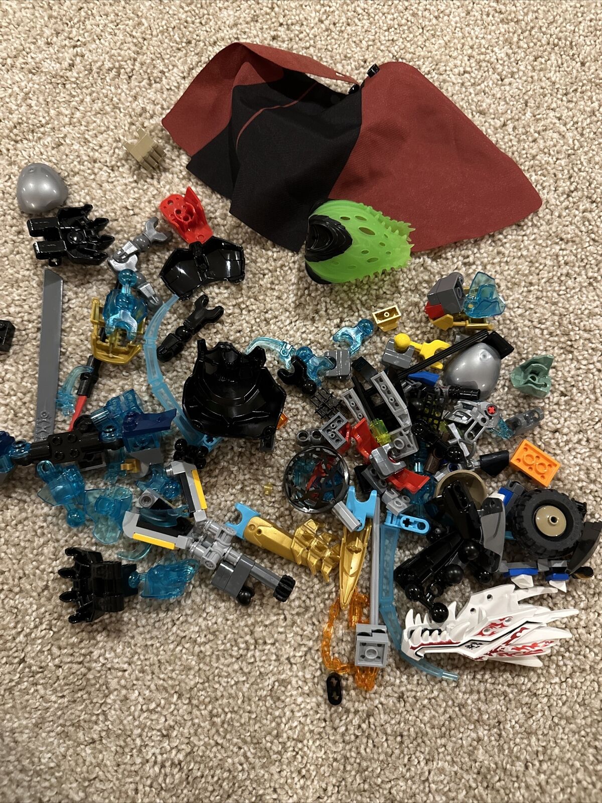 Lego Bionicle Hero Factory, Star Wars, Etc Lot Of Hero Factory Style Pieces #9