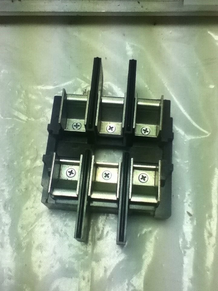 MONTAJE CUBIERTA MOLDEADA GE CR546A780G054 Foto 2 de 4