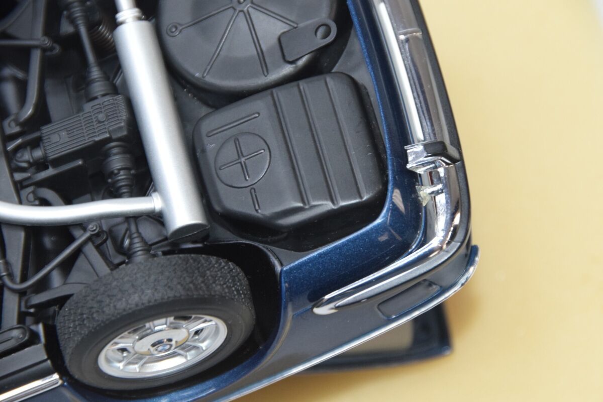 B30 1:18 AUTOART AUTO ART BMW 3.0 CSI CSL MET. BLUE NMINT B30 1:18 AUTOART AUTO ART BMW 3.0 CSI CSL MET. BLUE NMINT