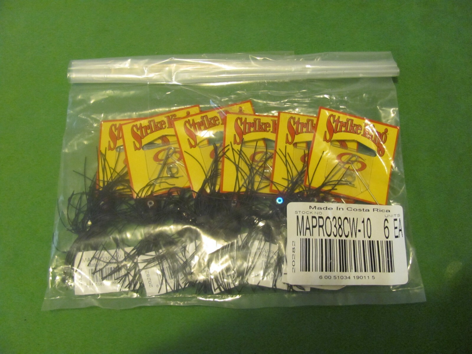 1) BAG OF 6 STRIKE KING SPINNERBAIT 3/8OZ BLACK. ( MAPRO38CW-10 ). - Image 3