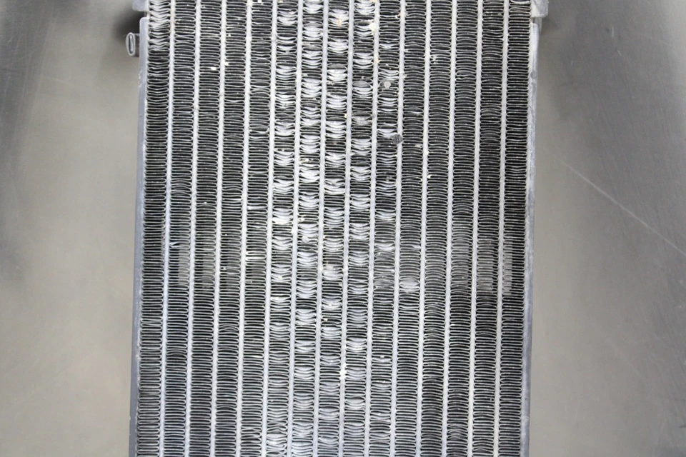 97-07 HONDA SHADOW 1100 VT1100C ENGINE RADIATOR MOTOR COOLER COOLING RADIATER Foto 4 de 4