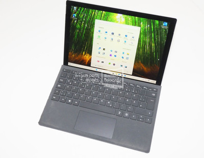 Microsoft Surface Pro 5 1796 12,3'' i5-7300U 4GB RAM 128GB SSD WIN 11 Pro Tablet