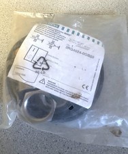 Siemens 3RG4024-0GB00 BERO Inductive Proximity Sensor M30 15mm NPN NO NOS Sealed