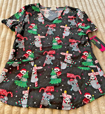 WOMEN'S SCRUBSTAR CHRISTMAS SLOTH POLE SEASONAL MEDICAL SCRUB TOP-SMALL-NWT 