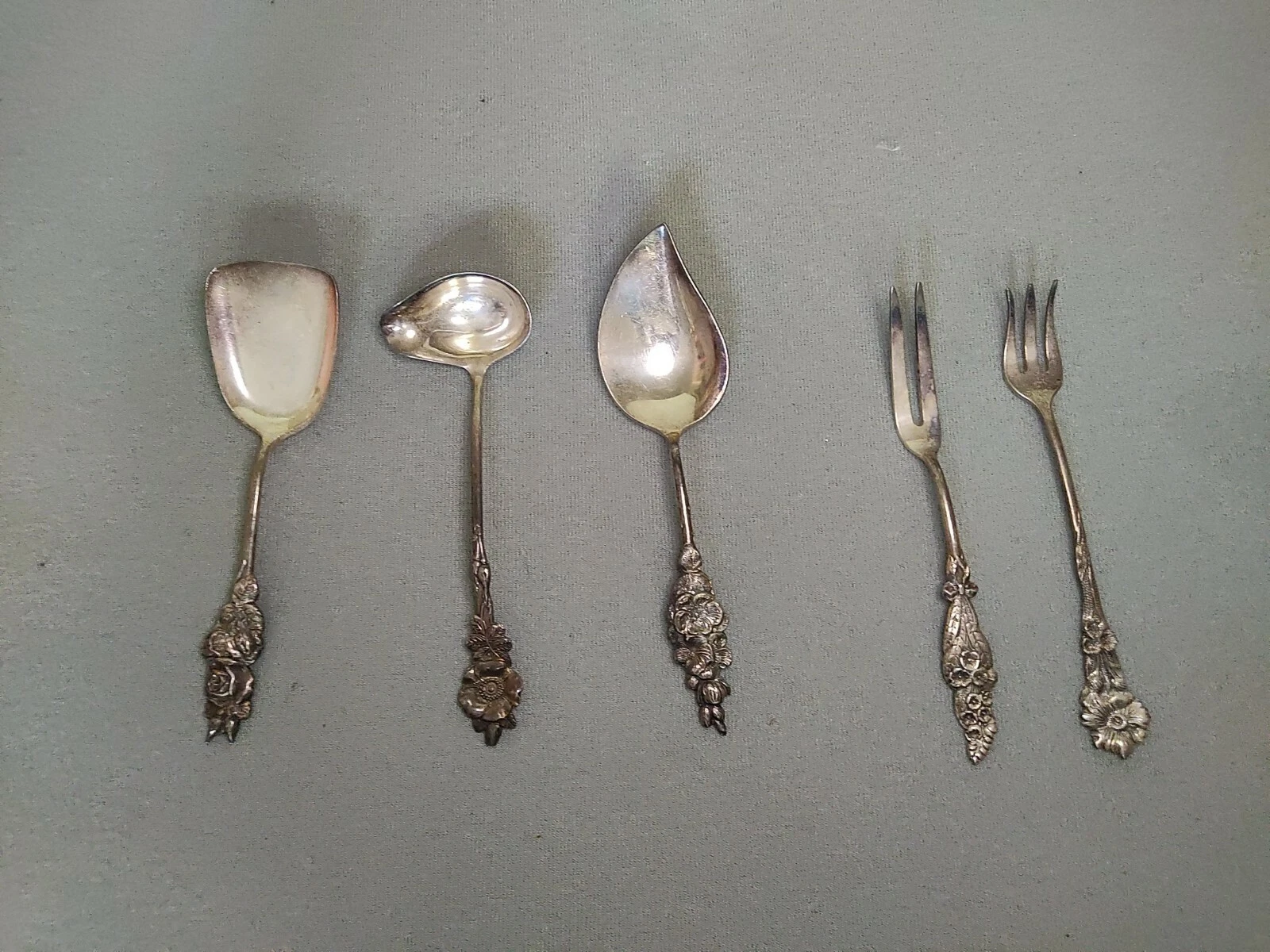 Reed & Burton 5 Pcs Harlequin Dessert Forks Ladle