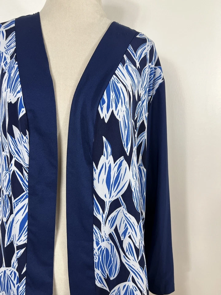 Chaqueta Slinky Brand 2X Azul Blanco Viaje Elastizada Frente Abierto Floral Flor J3 Foto 3 de 4