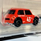 Foto 11 di 17