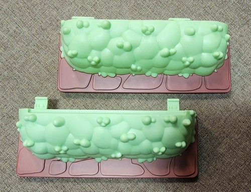 Bluey BUSH Piece Replacement Hedge for Ultimate Lights Sounds Playhouse Set X2