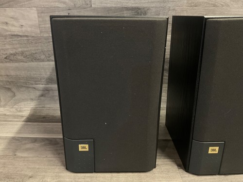 JBL J520M Studio MONITOR BOOKSHELF SPEAKERS (2) Black - 8 OHMS - MADE IN USA - Picture 8 of 12