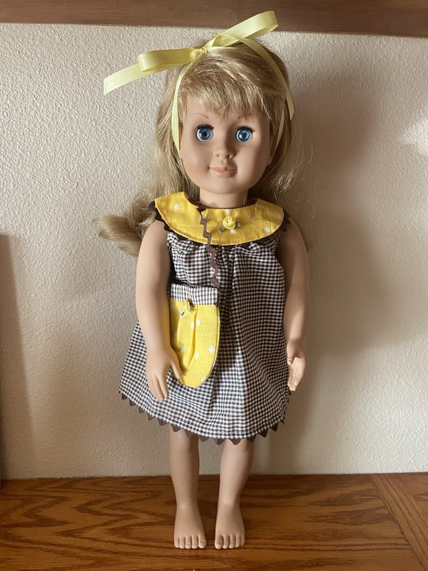 Battat Doll 1998 Blonde Hair Blue Eyes/handmade Dress With Purse/18 inches/clean