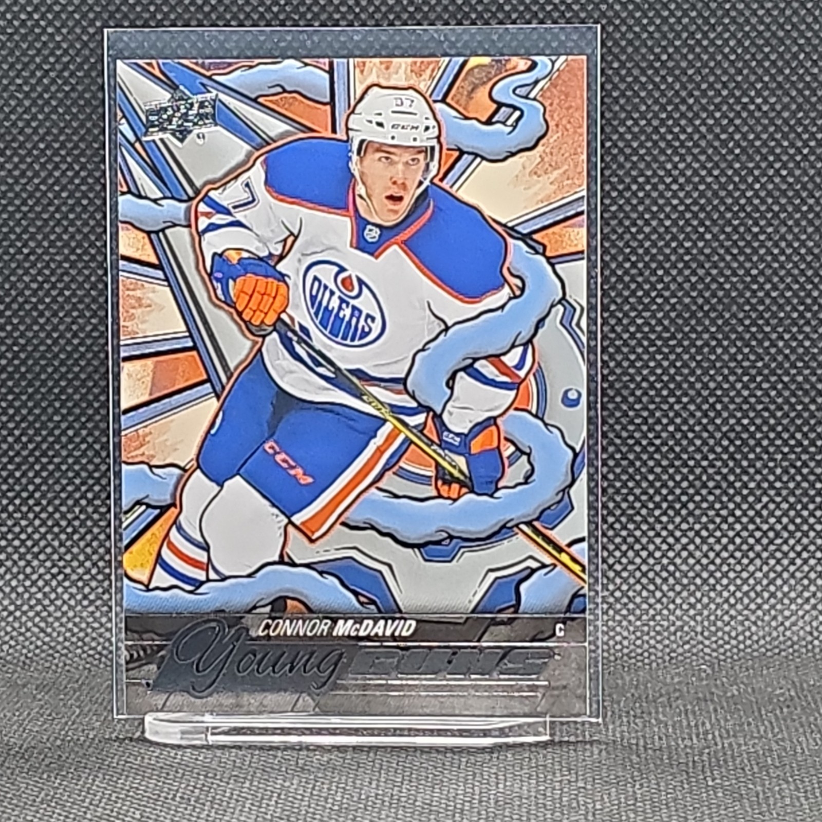 Upper Deck 2024-25 Series 2 Connor McDavid #201 Young Guns Oilers Rookie